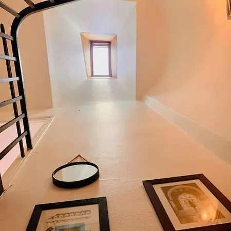 Maison De Ville Au Coeur D'Angouleme- 2 Chambres-Wifi- Cosy - Ideal De 1 A 6 Personnes - Conciergerie J&N Buitenkant foto