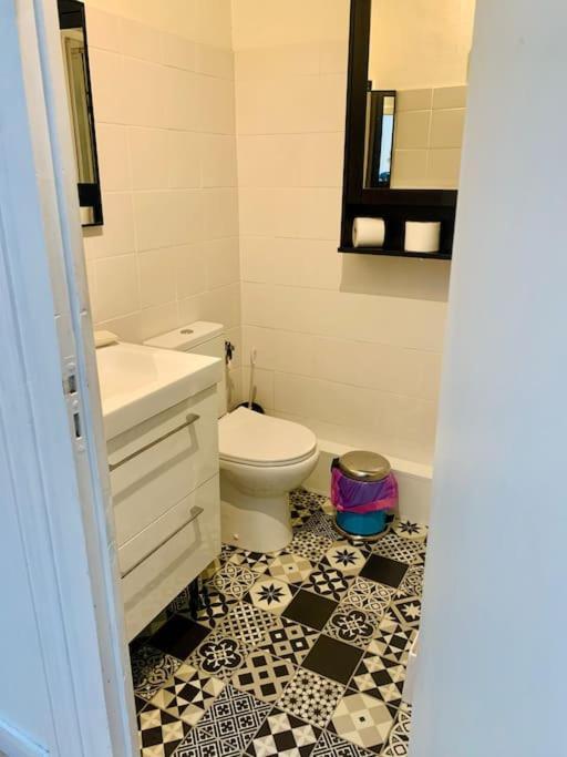 Maison De Au Coeur D'angouleme- 2 Chambres-wifi- Cosy - Ideal De 1 A 6 Personnes - Conciergerie J&n Appartement