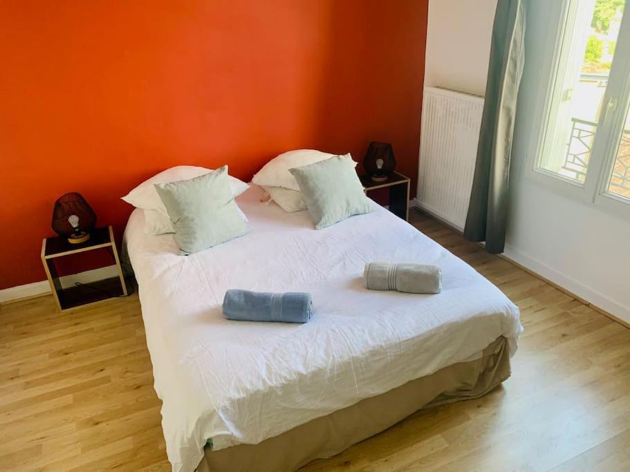 Maison De Au Coeur D'angouleme- 2 Chambres-wifi- Cosy - Ideal De 1 A 6 Personnes - Conciergerie J&n Appartement
