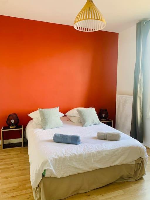 Maison De Au Coeur D'angouleme- 2 Chambres-wifi- Cosy - Ideal De 1 A 6 Personnes - Conciergerie J&n